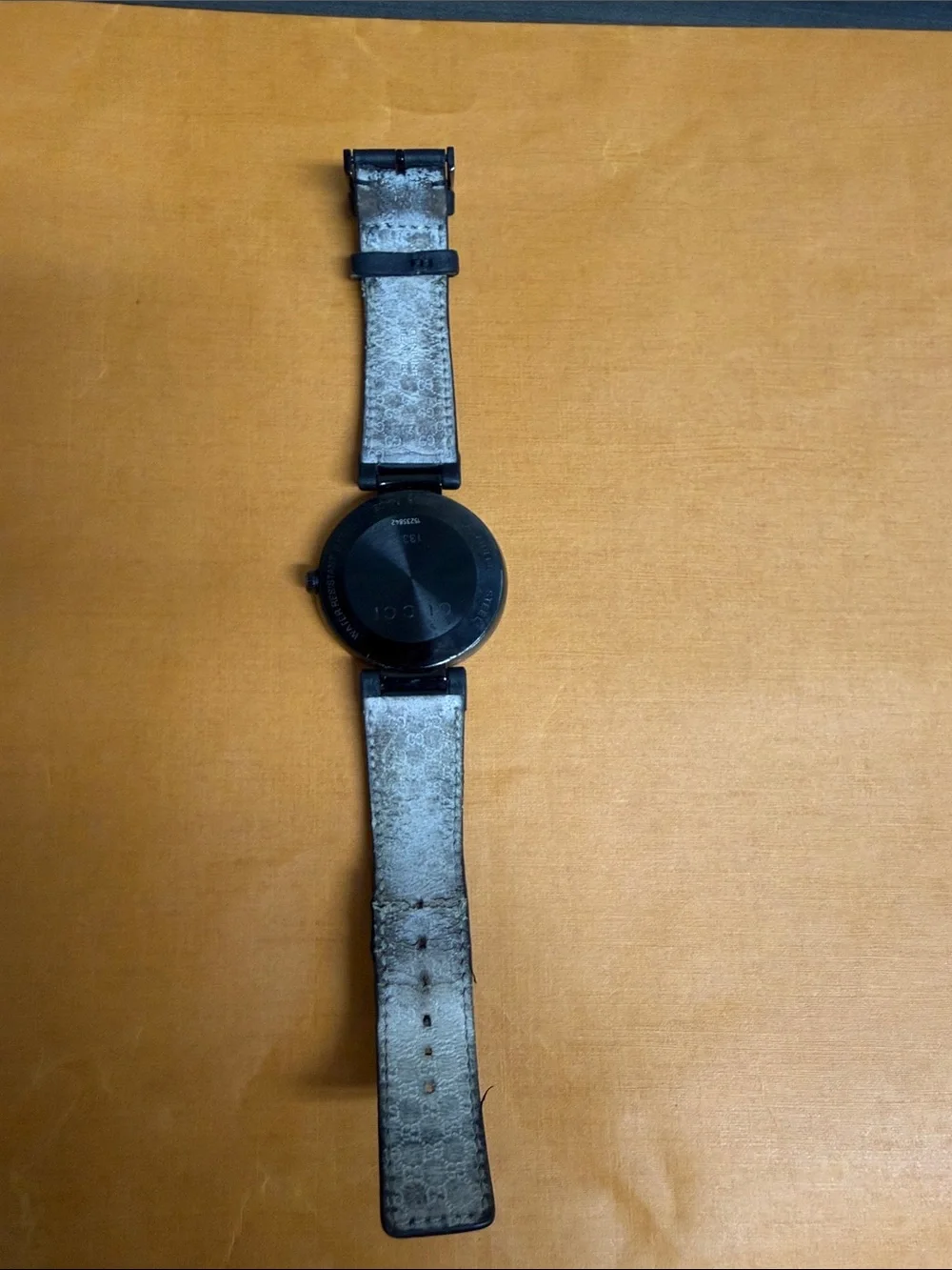Gucci Men's Black Leather Strap Watch with Green-Red Accent